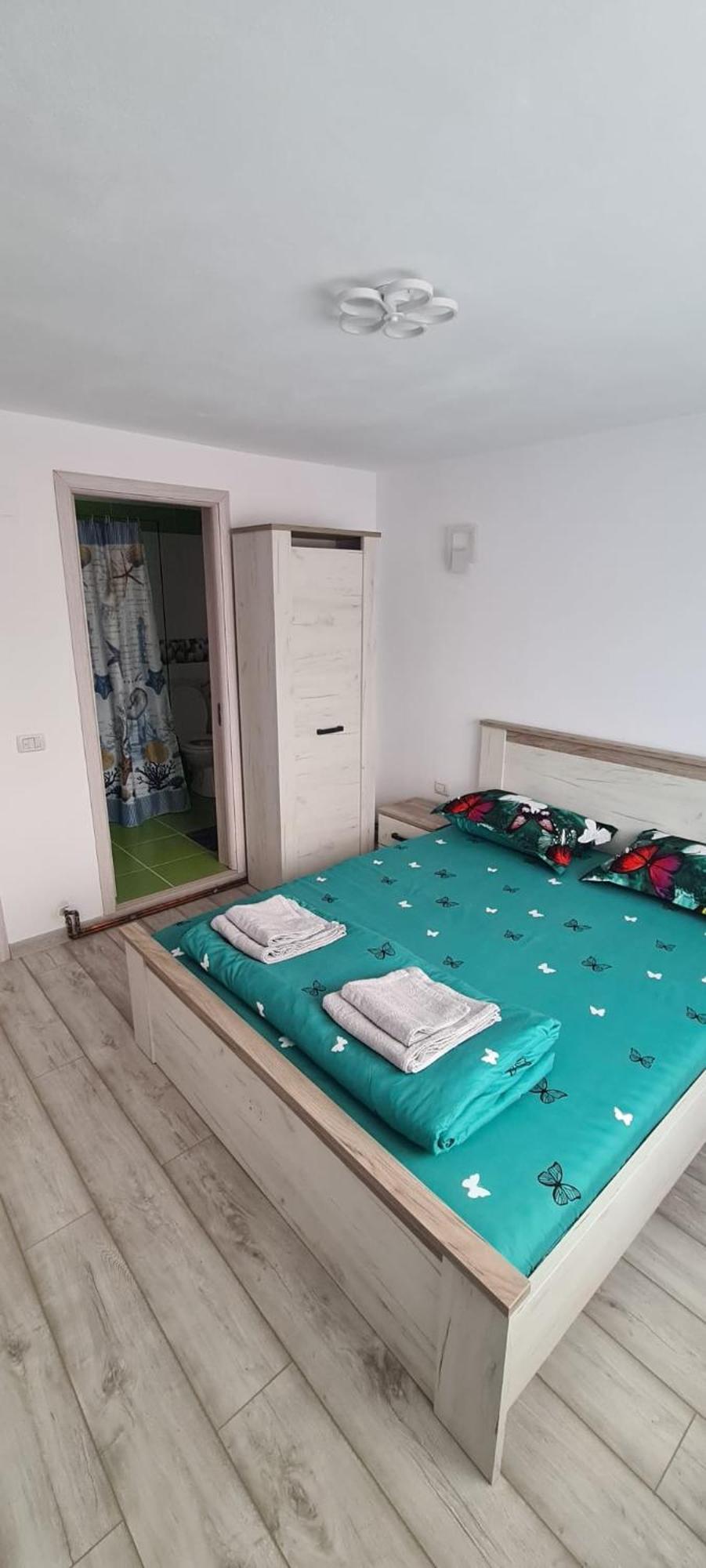 Vila Alexandra Si Adan Dubová Exteriér fotografie