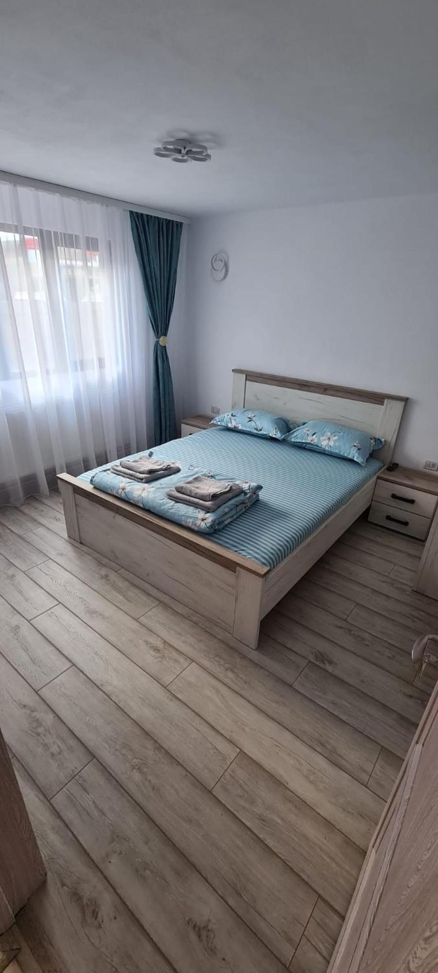 Vila Alexandra Si Adan Dubová Exteriér fotografie